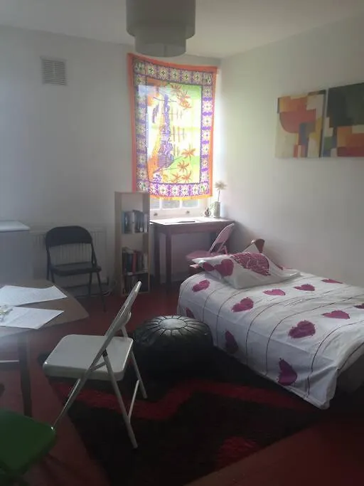Carpe Diem Rooms Flat Near Zone 1 London 0*,  United Kingdom